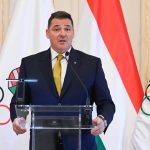 Gyulay Zsolt, a Magyar Olimpiai Bizottság (MOB) elnöke beszédet mond a február 6-án kezdődő milánói-cortinai téli olimpiára utazó magyar csapat tagjaival a Sándor-palotában tartott eskütételen 2026. január 24-én.