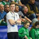 Jesper Jensen, a Ferencváros vezetőedzője a női kézilabda Bajnokok Ligája B csoportjának 11. fordulójában játszott FTC-Rail Cargo Hungaria - Krim Mercator Ljubljana mérkőzésen az Érd Arénában 2026. január 24-én.