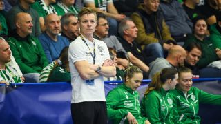 Jesper Jensen, a Ferencváros vezetőedzője a női kézilabda Bajnokok Ligája B csoportjának 11. fordulójában játszott FTC-Rail Cargo Hungaria - Krim Mercator Ljubljana mérkőzésen az Érd Arénában 2026. január 24-én.