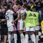 José Mourinho a gólörömnél még oda is szaladt a brazilhoz.
