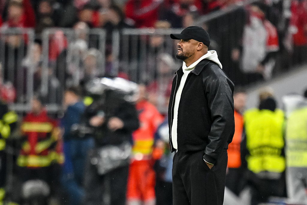 Vincent Kompany betegsége ellenére ott volt a Bayern München Arsenal elleni Bajnokok Ligája-mérkőzésen