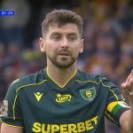 lengyel bajnokság kapus átverte a támadót a tizenegyesnél