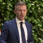Magyar Péter miniszterelnök a Miniszterelnökségen tartott kormányszóvivői tájékoztatón 2026. október 9-én.