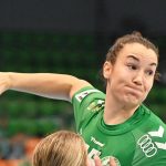 Tjasa Stanko, a Győr (k) és Alina Grijseels, a Borussia játékosa a női kézilabda Bajnokok Ligája B csoportjának 14. (utolsó) fordulójában játszott Győri Audi ETO KC - Borussia Dortmund mérkőzésen a győri Audi Arénában 2026. február 22-én.