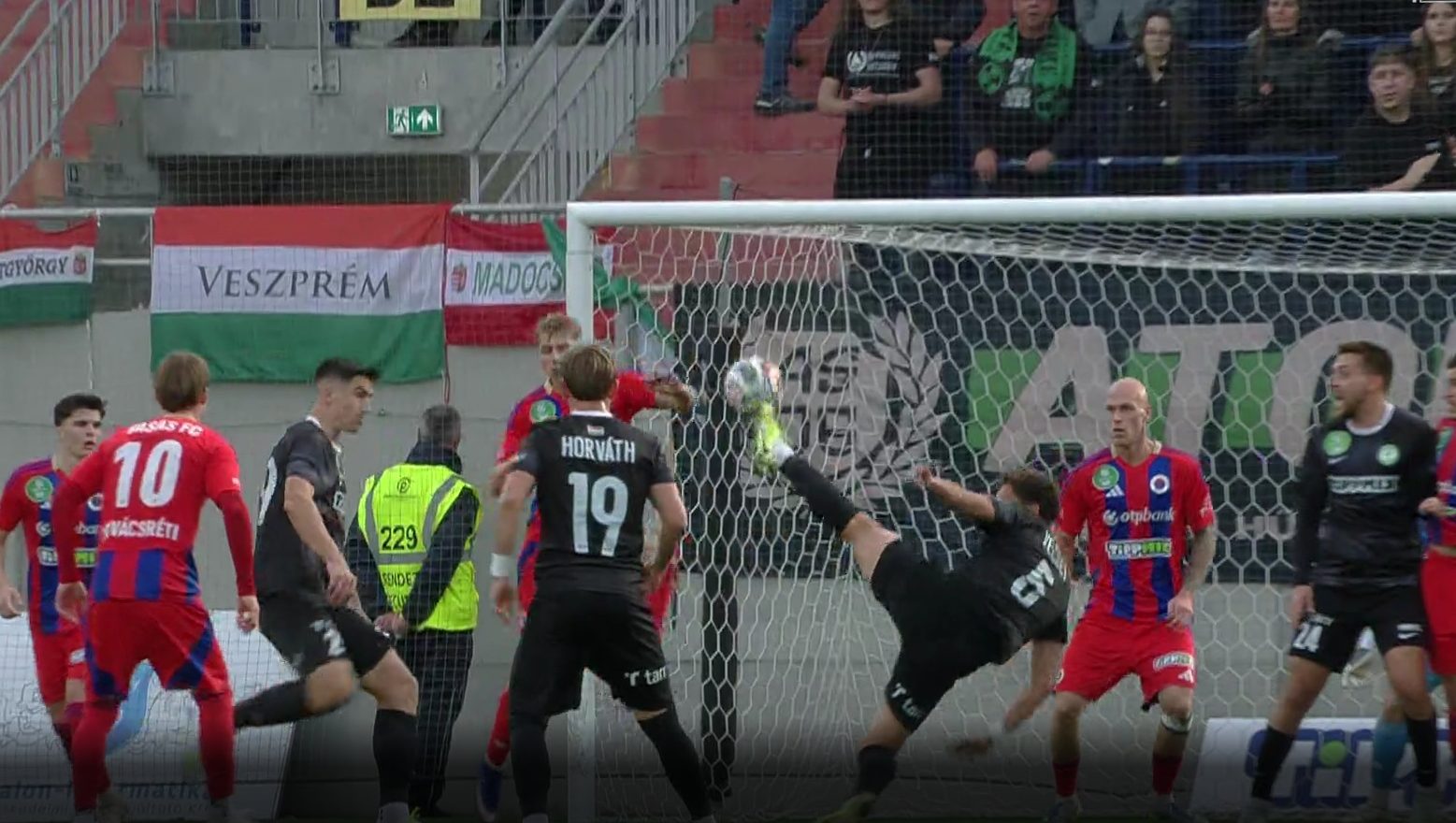 Vécsei Bálint gólja.