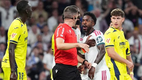 Vincius Jr-t hajhúzás miatt állították ki.