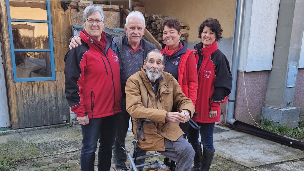 Utolsó kívánságaként egy magyar kis faluba vágyott a svájci férfi