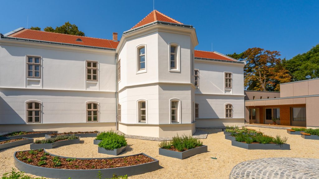 Megválasztották az év legszebb balatoni házait, íme a díjazottak