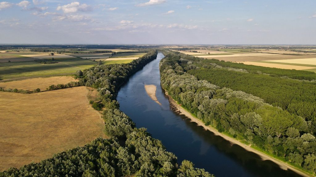 Cibakházánál ismét felbukkant a híres-neves sziget