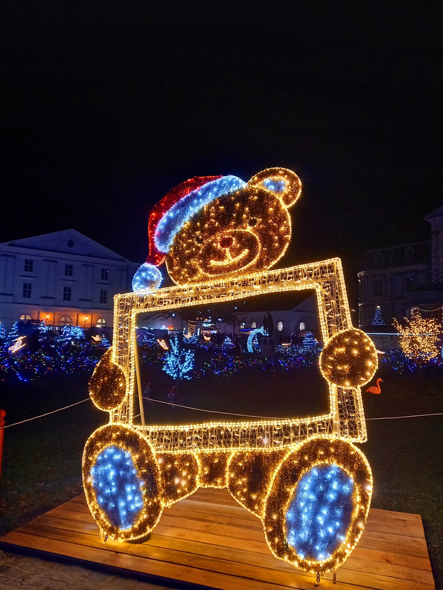Karácsonyi csodaországgá változott a körmendi Batthyány-kastély 1