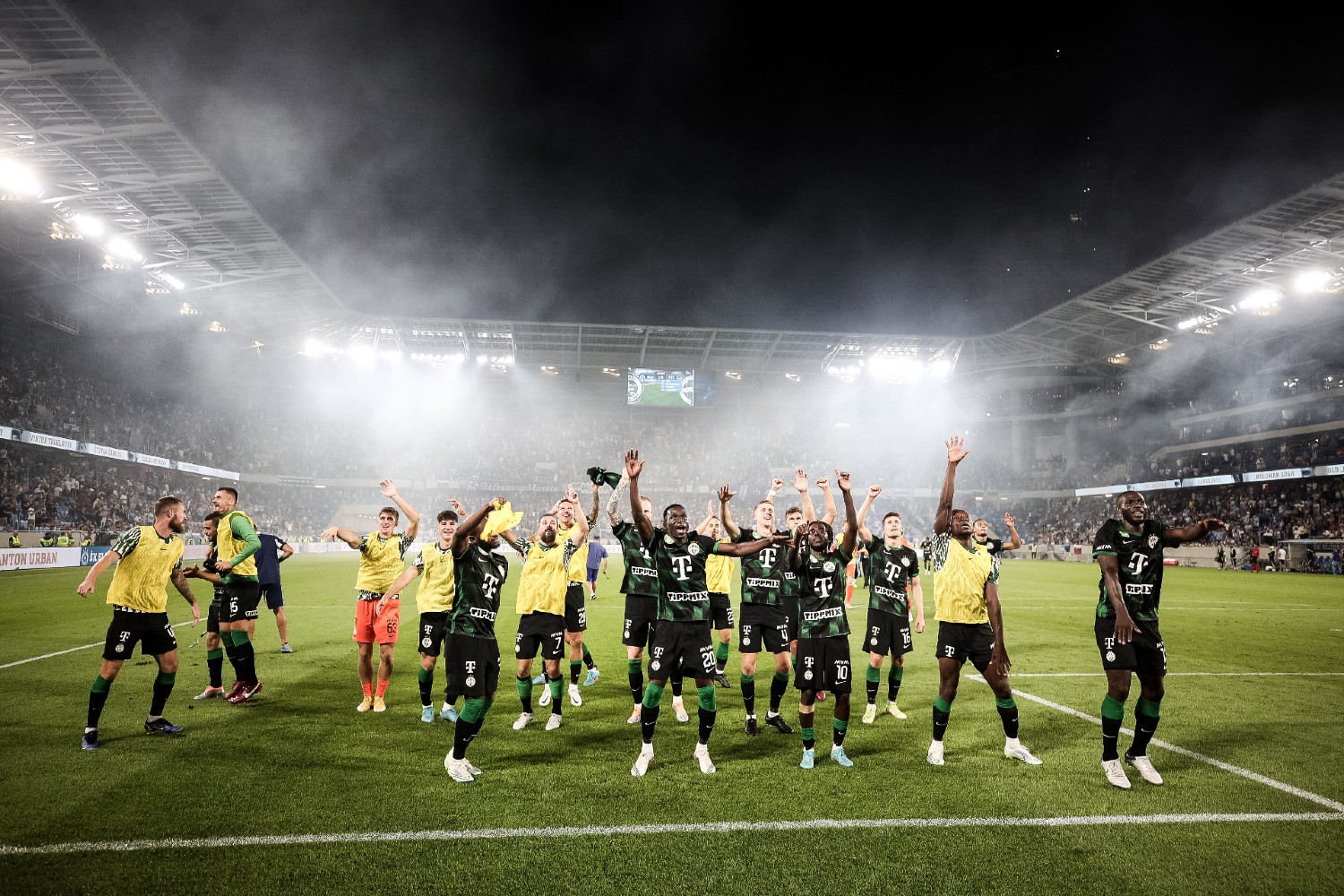 As surpresas continuam na Champions, e o Slovan Bratislava desbancou o  Ferencváros em Budapeste com um golaço no fim