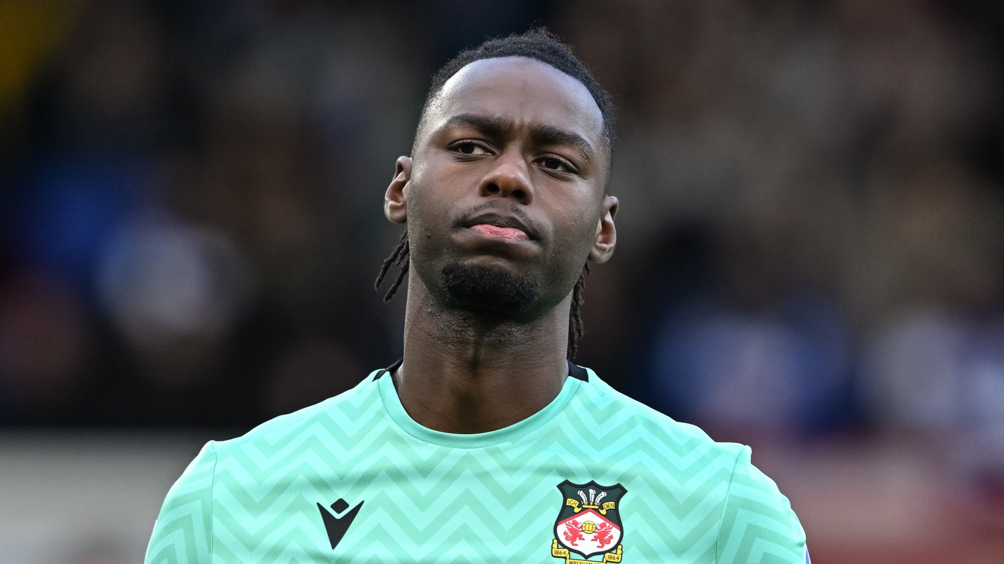 Arthur Okonwo nagy kapushiba Swansea Wrexham