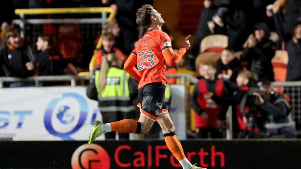 Keresztes Krisztián skót focibajnokság Dundee United gól a Celtic ellen