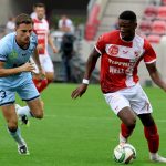 Elton Acolatse, a Diósgyõr (j) és Quentin Maceiras