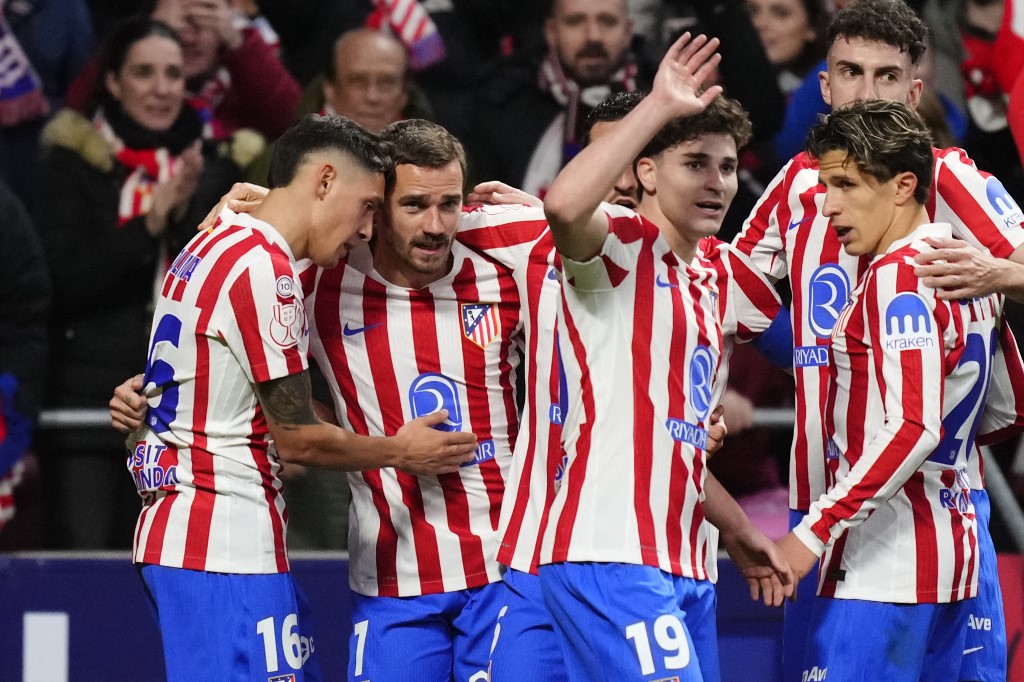 Az Atlético Madrid és a Barcelona mérkőzése a spanyol Király Kupa elődöntőjében. A párharc első meccsét 4-0-ra nyerte meg a hazai pályán játszó Atlético.