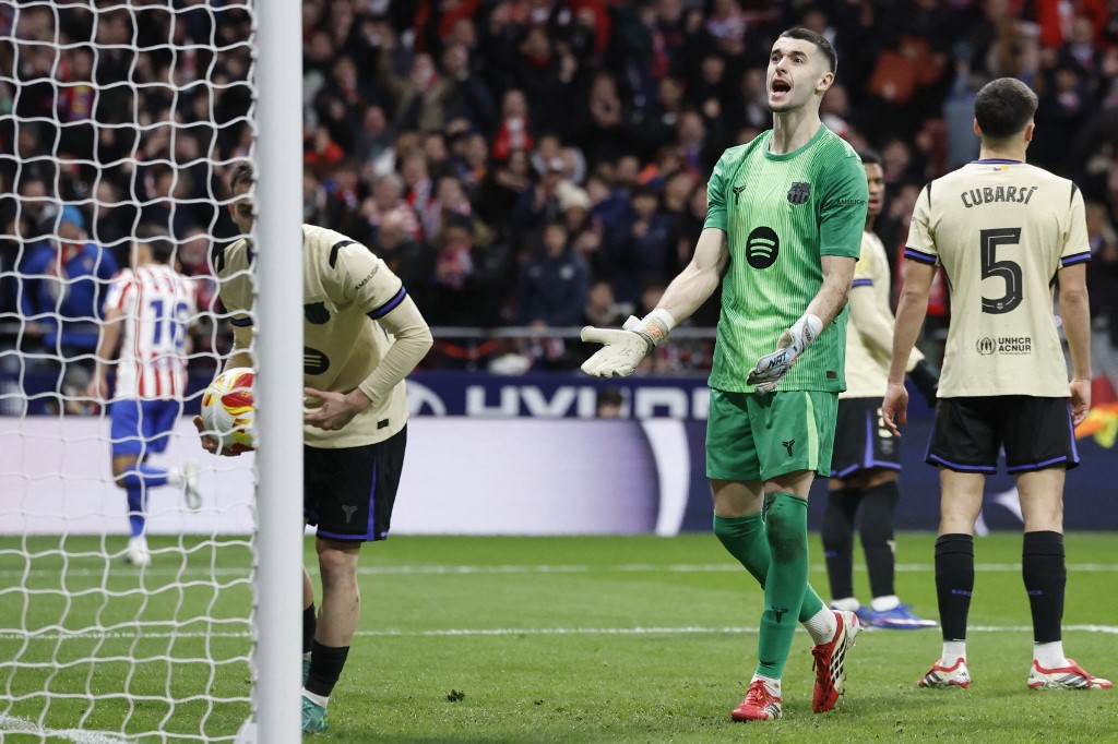 Az Atlético Madrid és a Barcelona mérkőzése a spanyol Király Kupa elődöntőjében. A párharc első meccsét 4-0-ra nyerte meg a hazai pályán játszó Atlético.