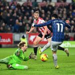 A Brentford és az Arsenal bajnokiján Gabriel Martinelli helyzete.