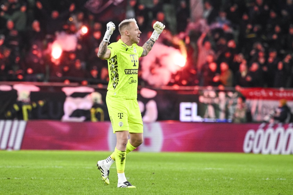 A Ferencváros és az Újpest rangadója a labdarúgó NB I-ben.