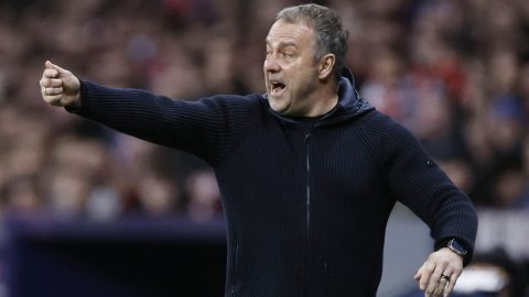 Hansi Flick, a Barcelona német vezetőedzője az Atlético Madrid elleni kupaelődöntőn.