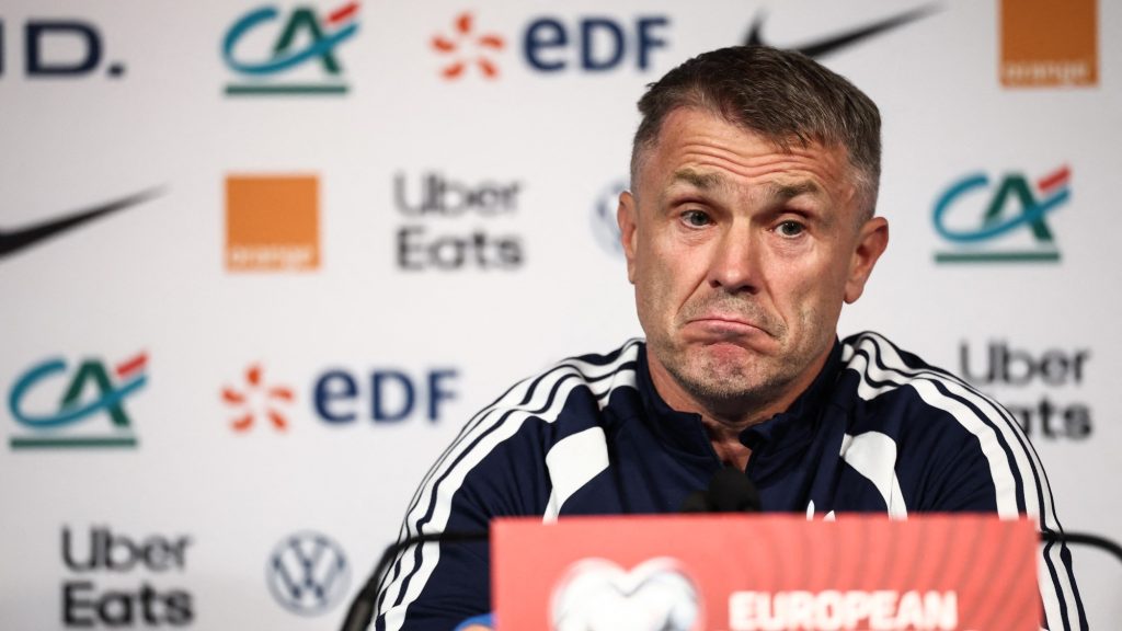 Szerhij Rebrov, az ukrán válogatott szövetségi kapitánya.