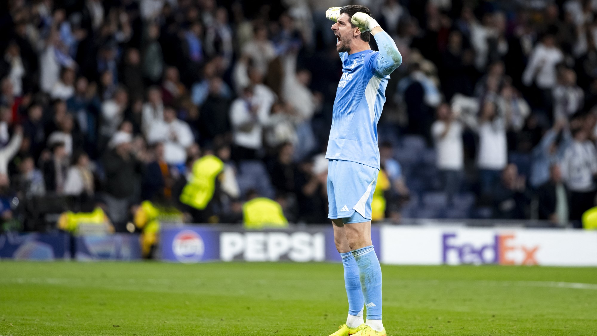 Thibaut Courtois Real Madrid Manchester City óriási védés gólpassz