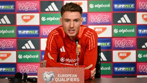 Bolla Bendegúz a válogatott sajtótájékoztatóján.