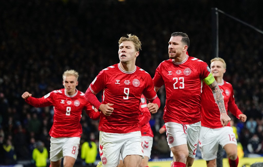 Vb-pótselejtező: megszakad az olaszok szégyensorozata, vagy ismét nélkülük rendezik a világbajnokságot? 2 Dánia az előző két világbajnokságon ott volt, Rasmus Höjlundéknak most még két győzelemre lenne ehhez szükségük.