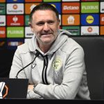 Robbie Keane vezetõedzõ a Ferencváros labdarúgócsapatának sajtótájékoztatóján.
