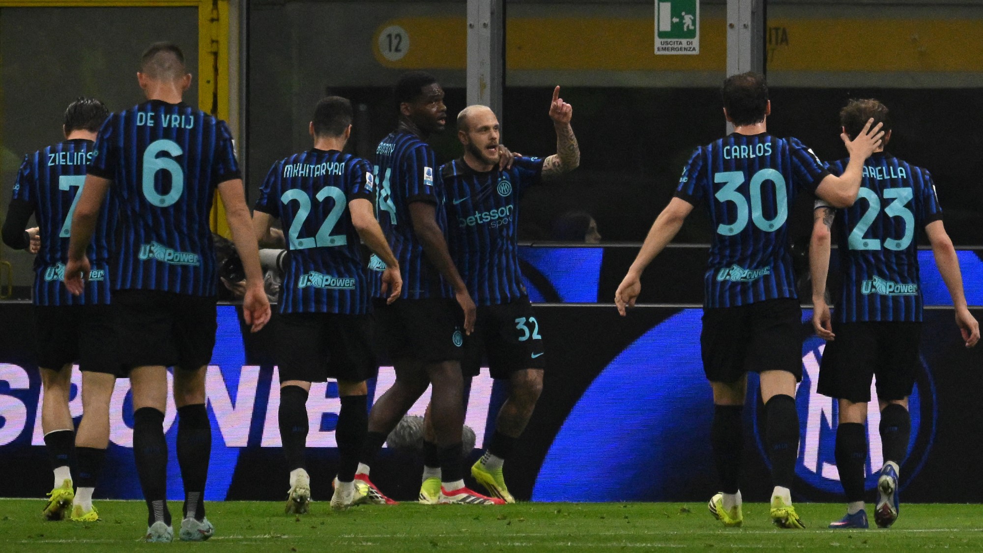 Federico Dimarco kapásgól Inter Genoa