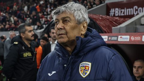 Mircea Lucescu a törökök elleni vb-pótselejtezőn.