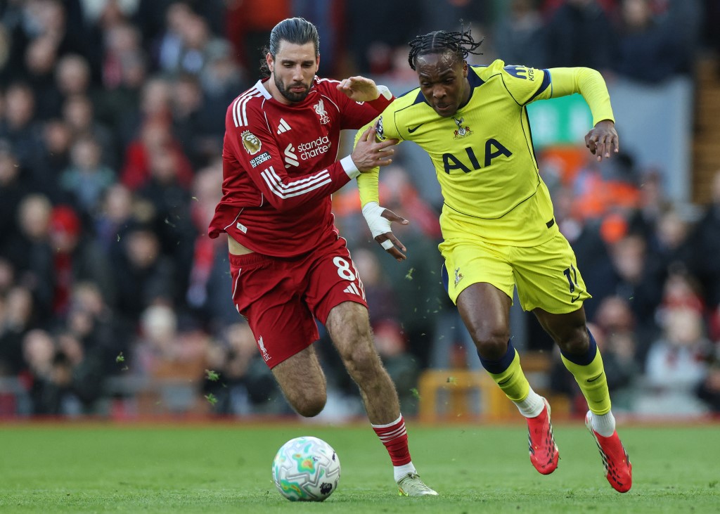 A Liverpool és a Tottenham bajnokija a Premier League-ben.