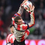 06 March 2026, Bavaria, Munich: Soccer, Men: Bundesliga, Bayern Munich - Bor. Mönchengladbach, Matchday 25, Allianz Arena, Goalkeeper Manuel Neuer (Bayern Munich) warming up before the match. IMPORTANT NOTE: In accordance with the regulations of the DFL German Football League and the DFB German Football Association, it is prohibited to utilize or have utilized photographs taken in the stadium and/or of the match in the form of sequential images and/or video-like photo series. Photo: Harry Langer/dpa
