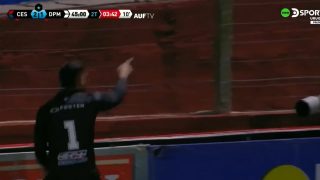 Kiment a lelátóra a kiállított focikapus uruguayi focibajnokság