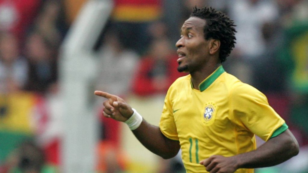Brazilian midfielder Ze Roberto celebrates scoring his team's third goal during the round of 16 World Cup football match between Brazil and Ghana at Dortmund's World Cup Stadium, 27 June 2006. Brazil won the match 3-0 and will play either France or Spain in the next round. AFP PHOTO / ROBERTO SCHMIDT