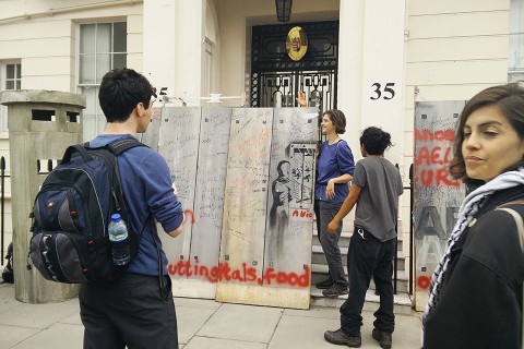 london tüntetés (Array)